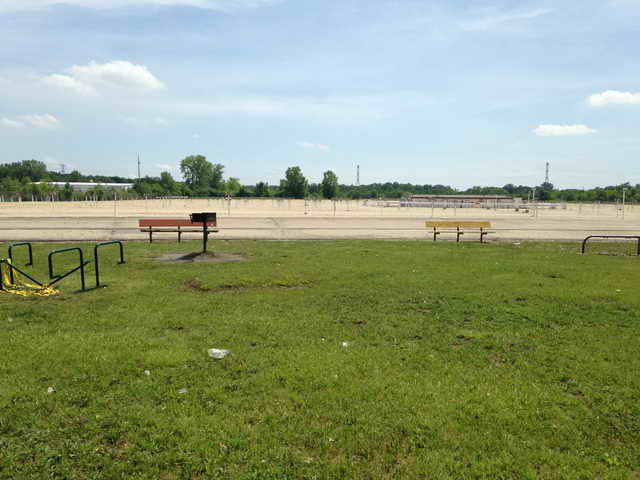 Cascade Drive-In - 2014 Photo (newer photo)